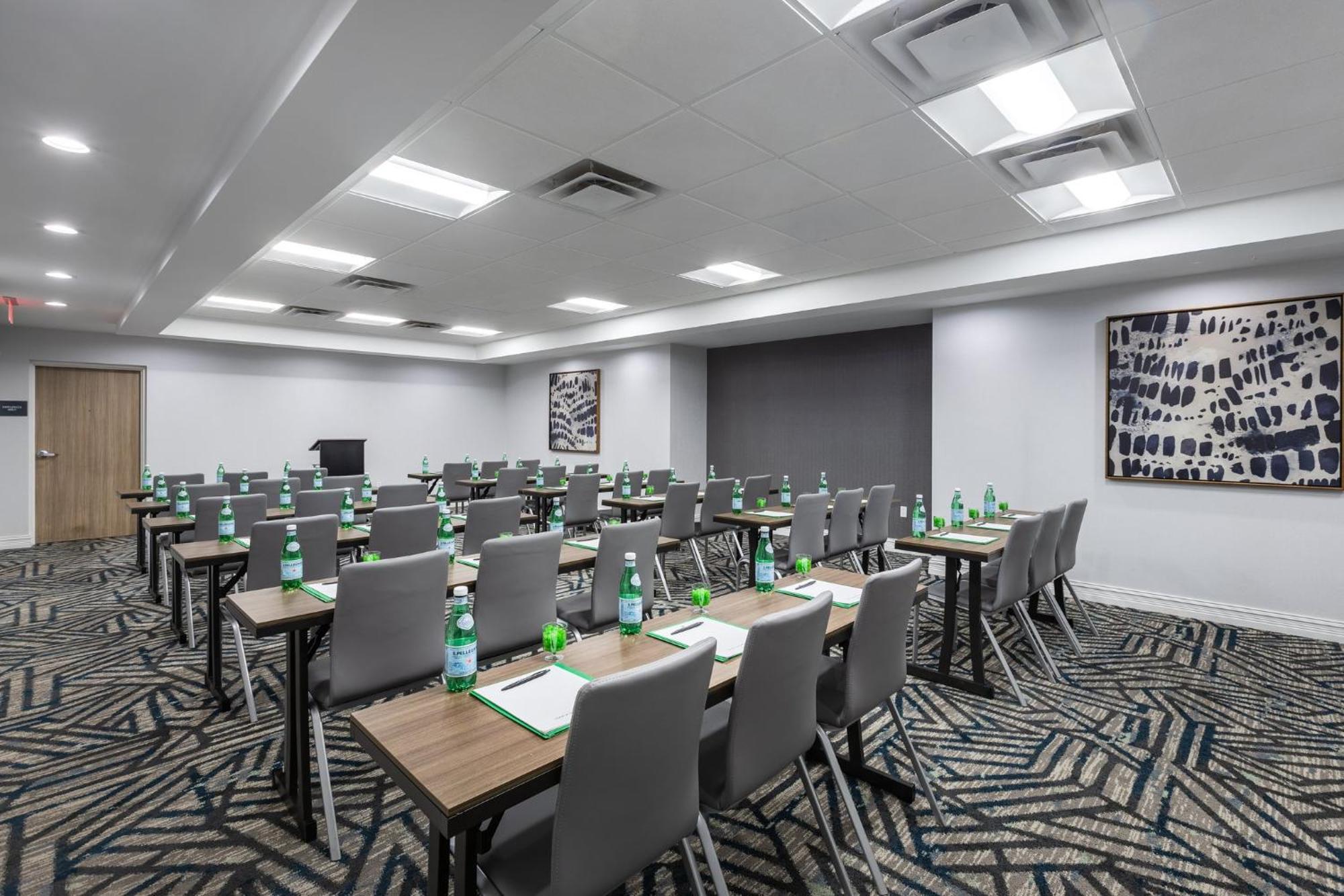 Holiday Inn Anderson By Ihg Bagian luar foto