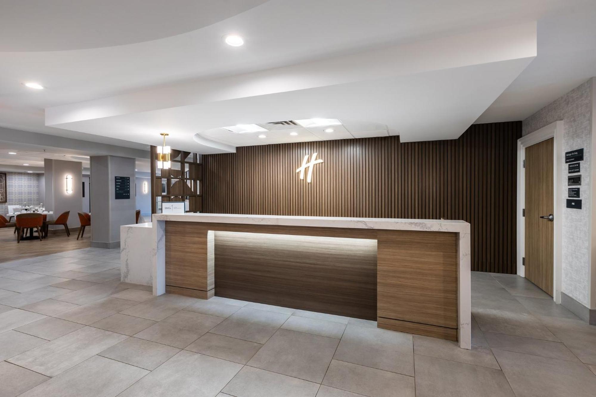 Holiday Inn Anderson By Ihg Bagian luar foto
