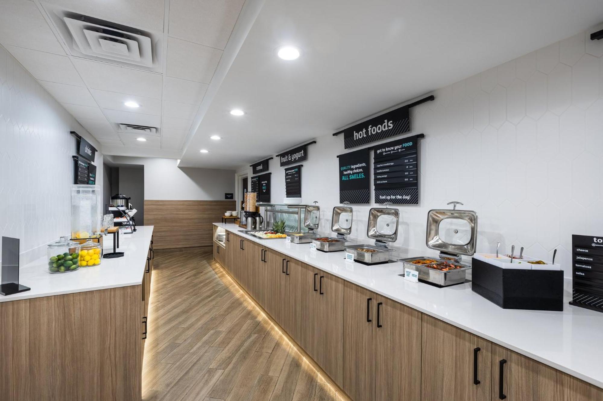 Holiday Inn Anderson By Ihg Bagian luar foto