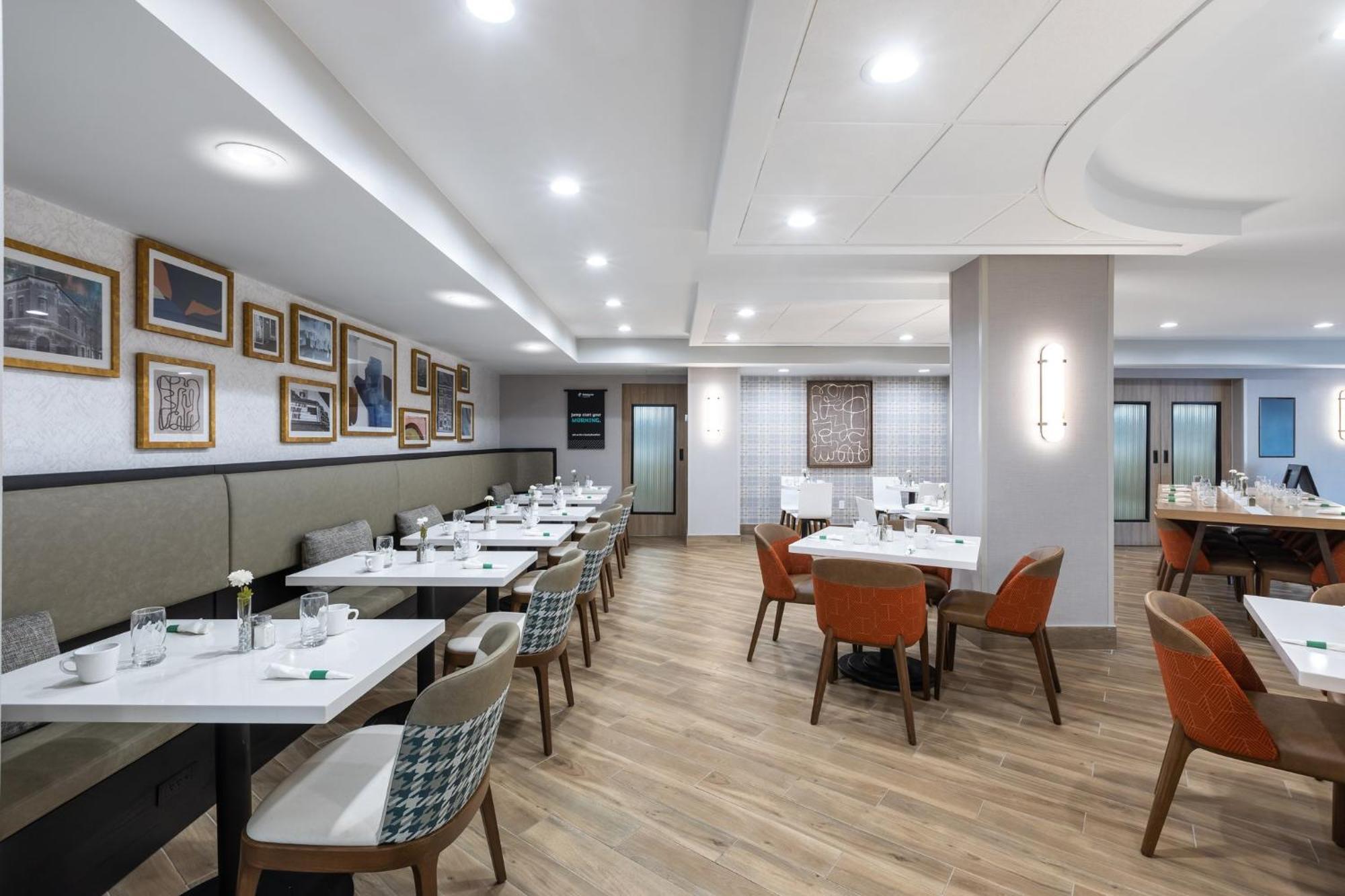 Holiday Inn Anderson By Ihg Bagian luar foto